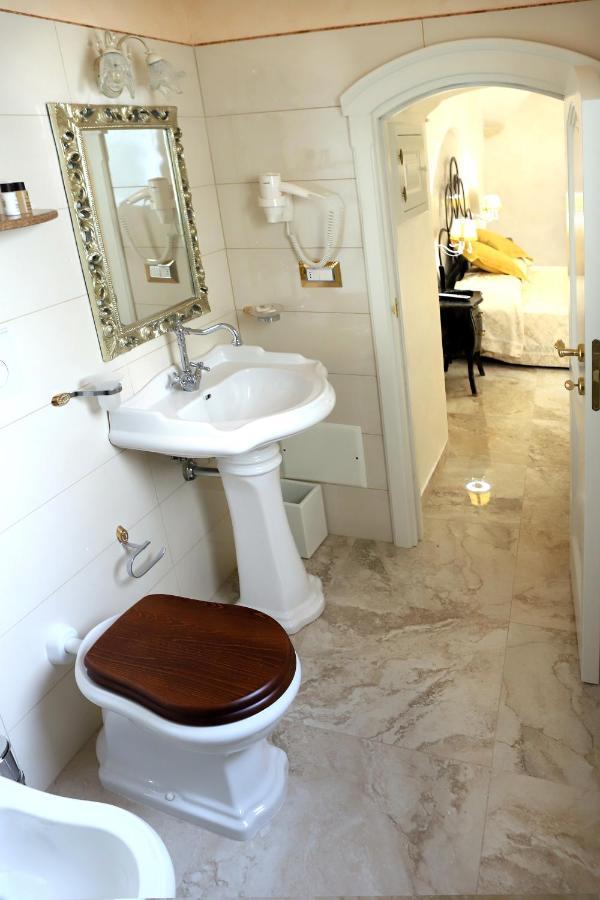 갈리폴리 Palazzo Castiglione B&B 외부 사진
